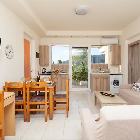 Apartament Artemis Fani