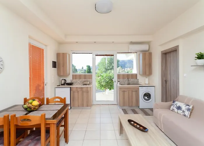 Apartment Artemis Fani Pastida