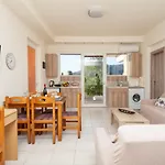 דירה Artemis Fani