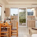Artemis Fani Apartman *