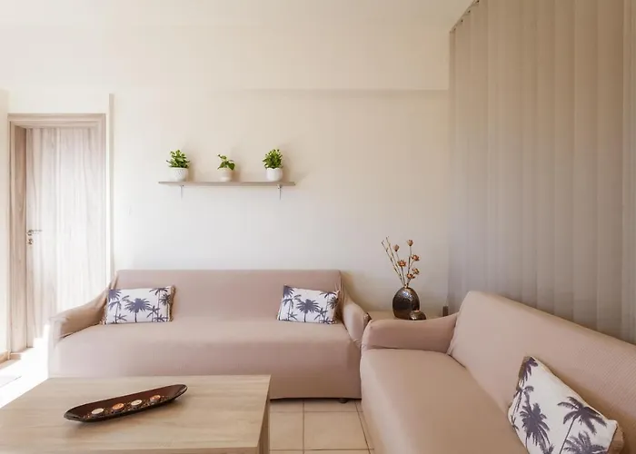 Artemis Fani Apartment Pastida